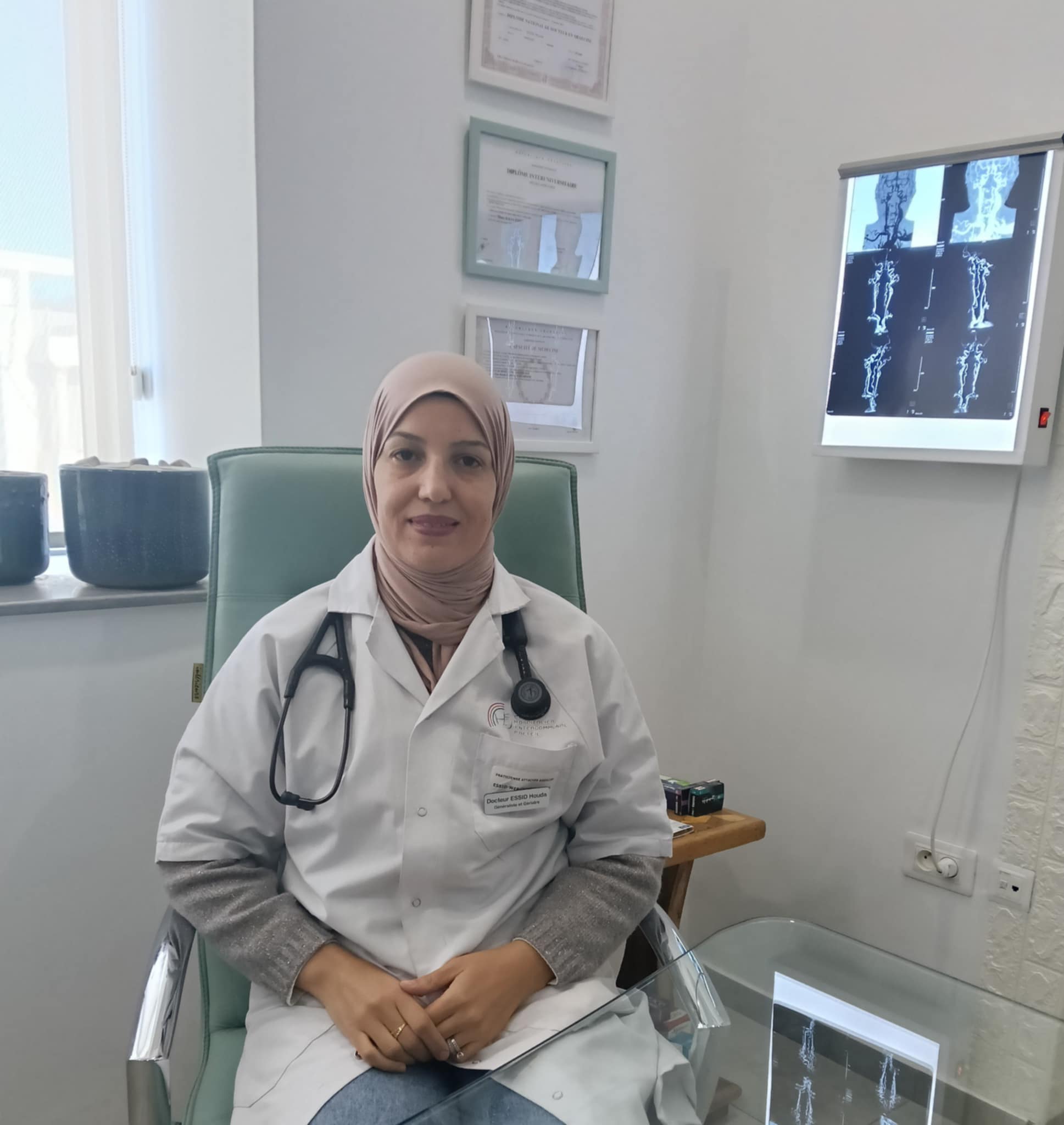 Généraliste à Djerba - Dr. Houda Essid Werghemmi