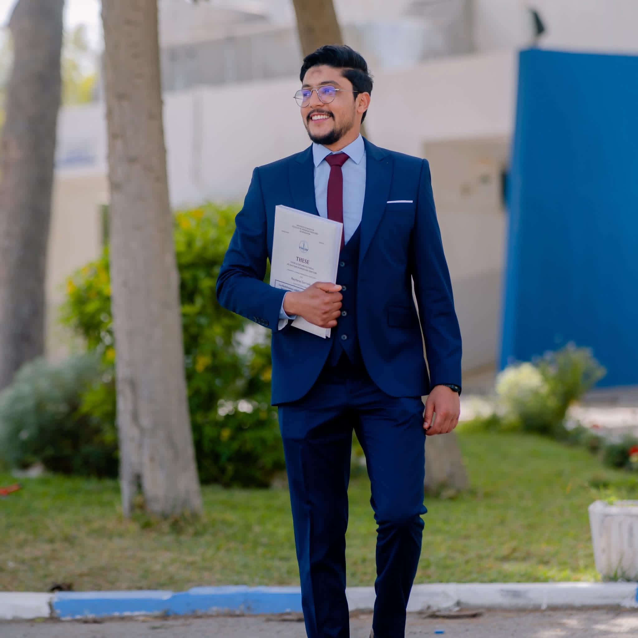 Parodontiste et implantologie à Bab Bhar Sousse - Dr Haythem ZARROUK